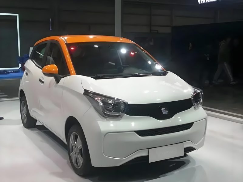 Low-speed electric vehicles used in urban areas and communities