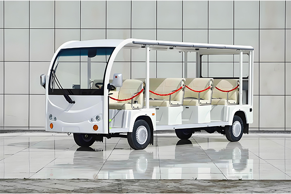 Tourist area with low-speed electric vehicle